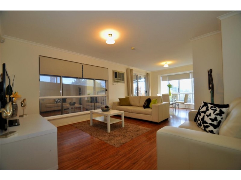 10 Tuscanny Way, Woodcroft SA 5162