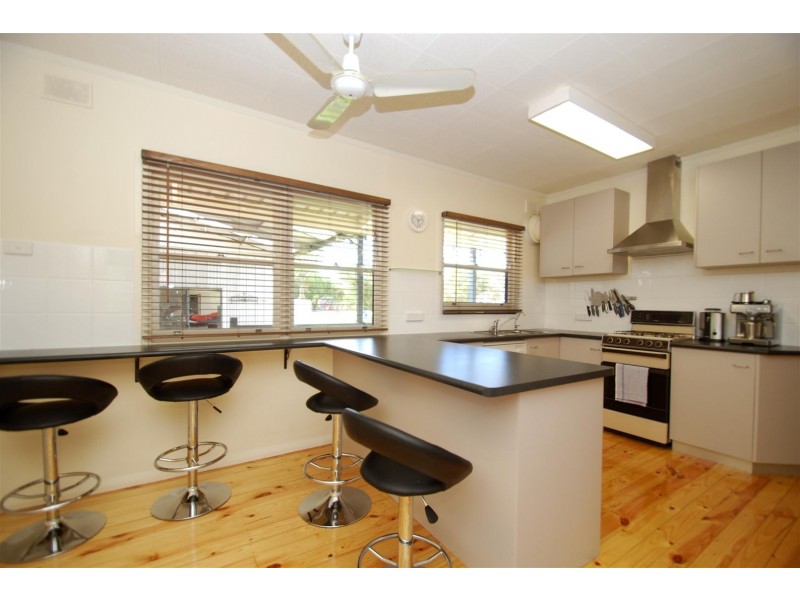 7 Raye Street, Wellington SA 5259