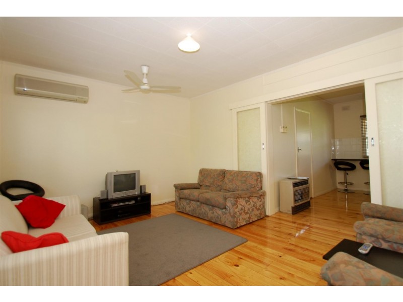 7 Raye Street, Wellington SA 5259