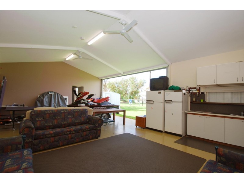 7 Raye Street, Wellington SA 5259