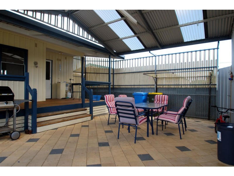 7 Raye Street, Wellington SA 5259