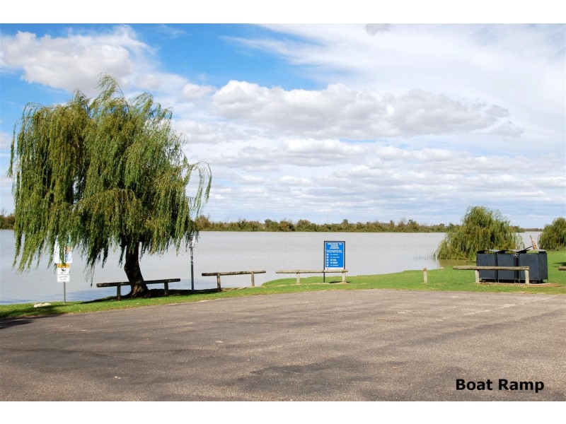 7 Raye Street, Wellington SA 5259