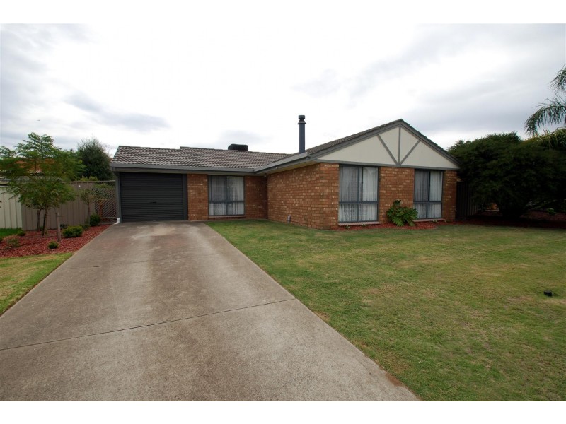 27 Whittaker Avenue, Old Reynella SA 5161