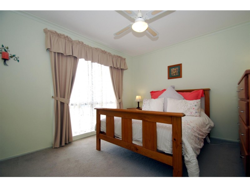 27 Whittaker Avenue, Old Reynella SA 5161