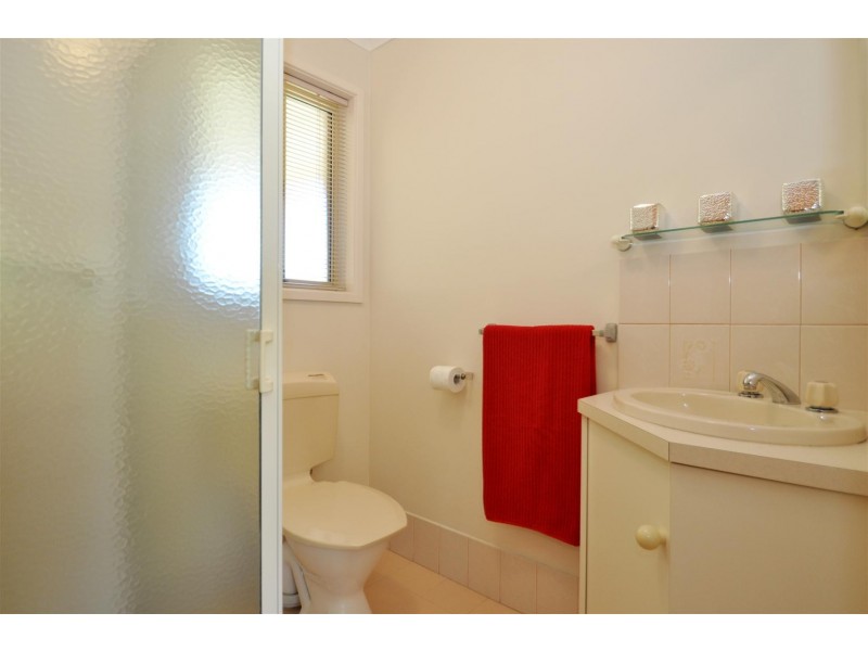 4 Moncur Street, Woodcroft SA 5162