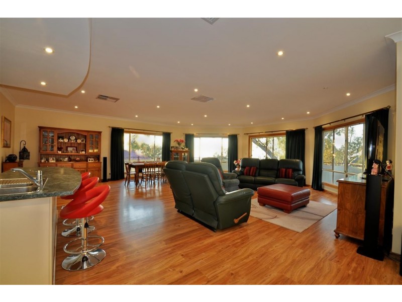 6 Treetop Rise (Chandlers Hill), Aberfoyle Park SA 5159