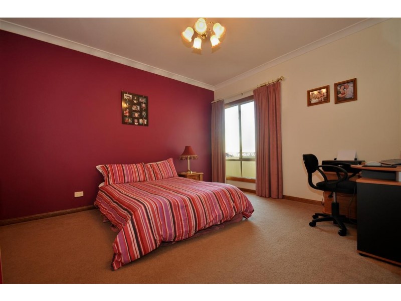 6 Treetop Rise (Chandlers Hill), Aberfoyle Park SA 5159