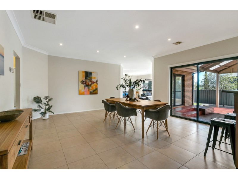 4 Evergreen Parade, Flagstaff Hill SA 5159
