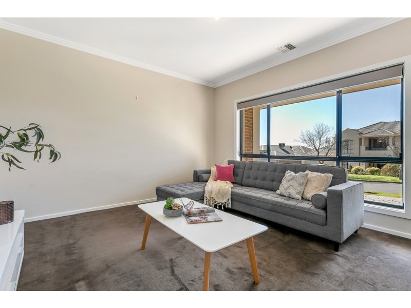 4 Evergreen Parade, Flagstaff Hill SA 5159