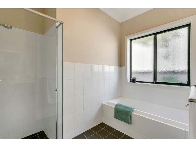 4 Evergreen Parade, Flagstaff Hill SA 5159