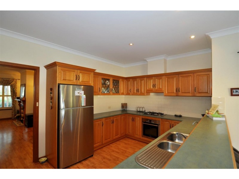 71 Sir James Hardy Way, Woodcroft SA 5162