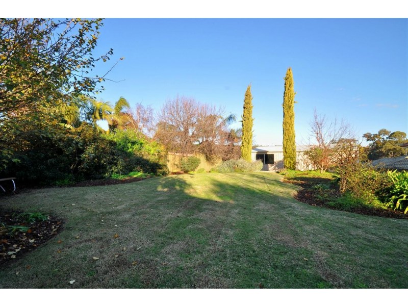71 Sir James Hardy Way, Woodcroft SA 5162