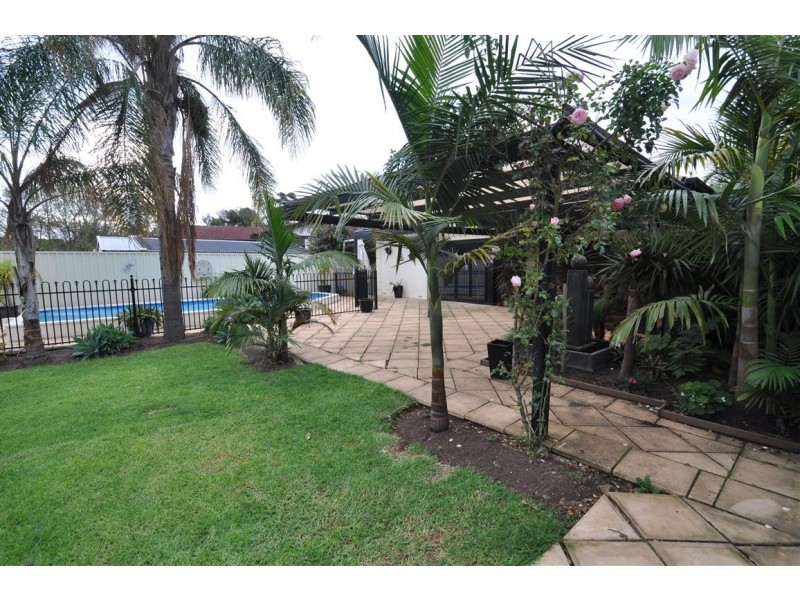 5 Wakefield Avenue, Morphett Vale SA 5162