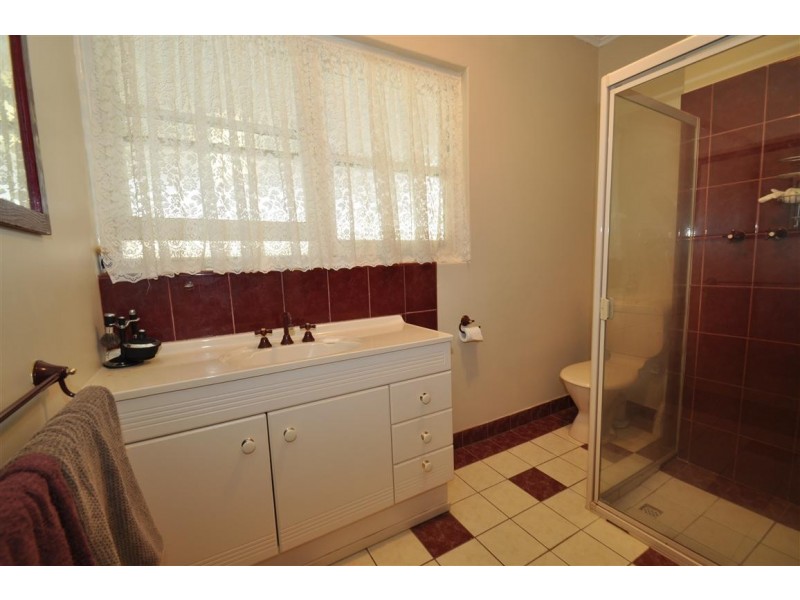 5 Wakefield Avenue, Morphett Vale SA 5162