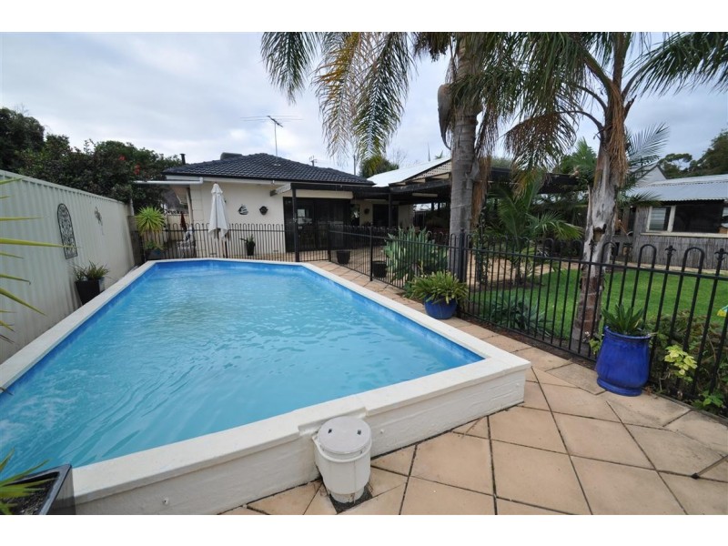 5 Wakefield Avenue, Morphett Vale SA 5162