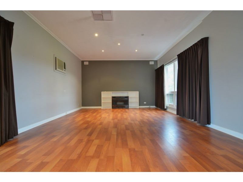 12 Lynne Court, Marion SA 5043