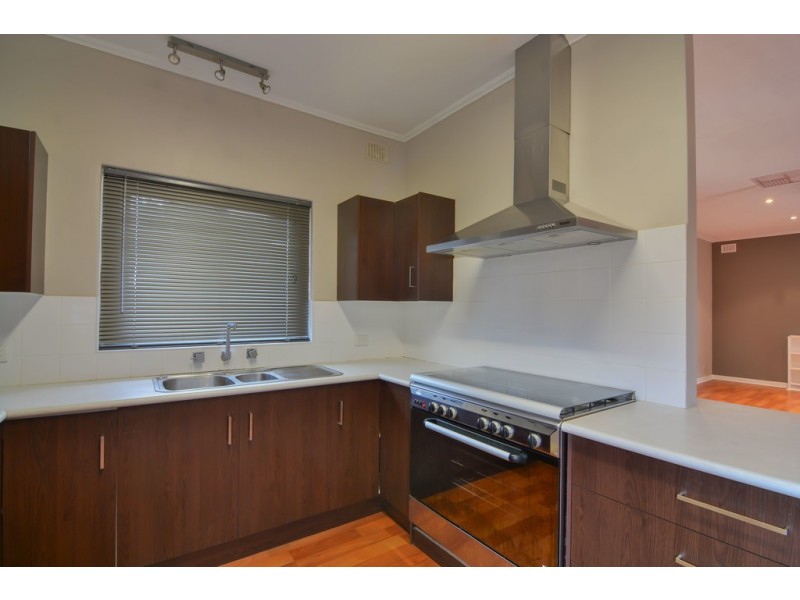 12 Lynne Court, Marion SA 5043