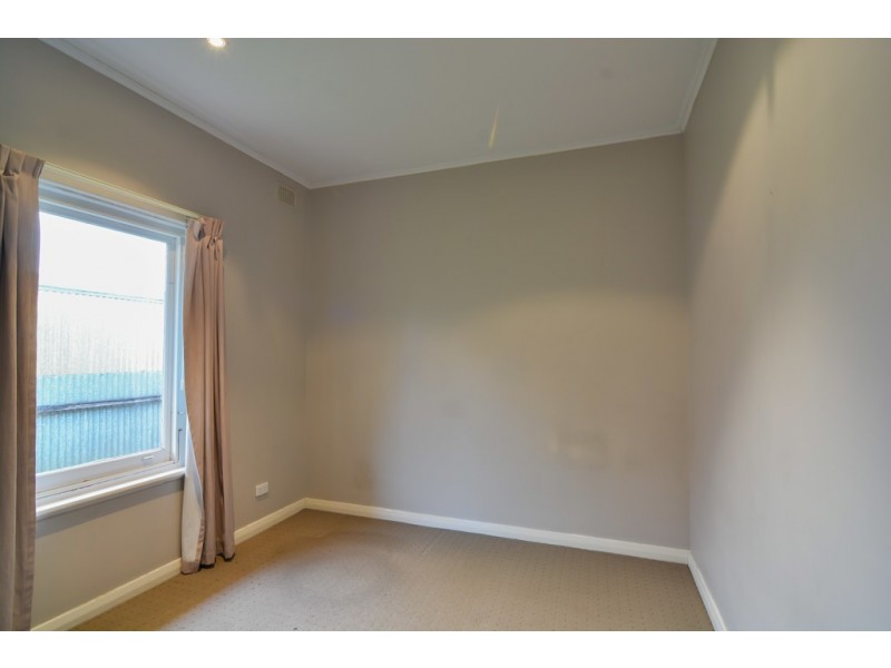 12 Lynne Court, Marion SA 5043