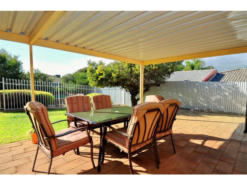 7 Manooka Road, Morphett Vale SA 5162