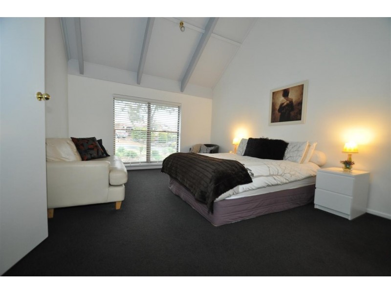 5 Springwood Court, Aberfoyle Park SA 5159