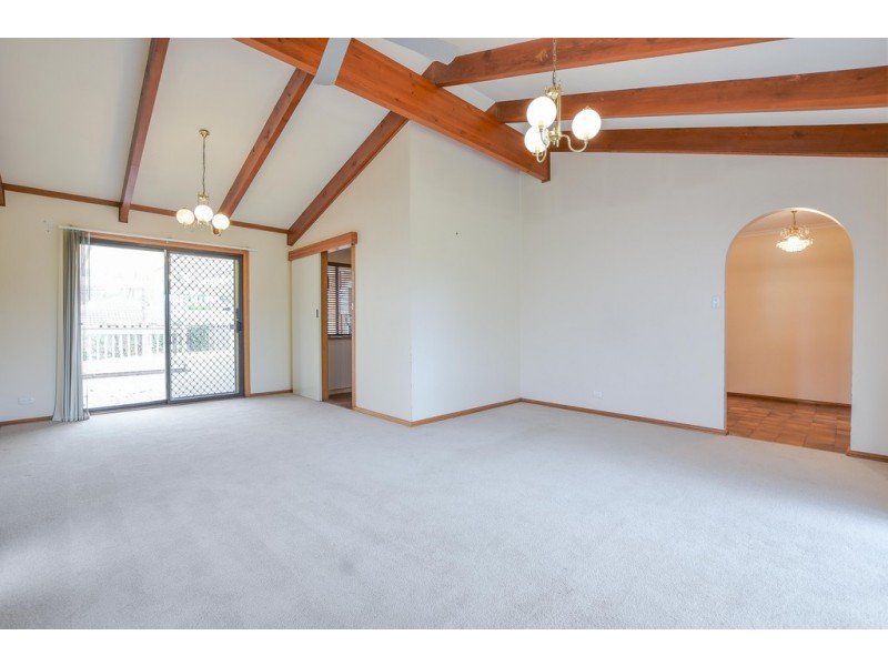 22 Glenhuntly Drive, Flagstaff Hill SA 5159