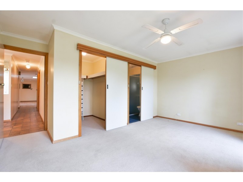 22 Glenhuntly Drive, Flagstaff Hill SA 5159