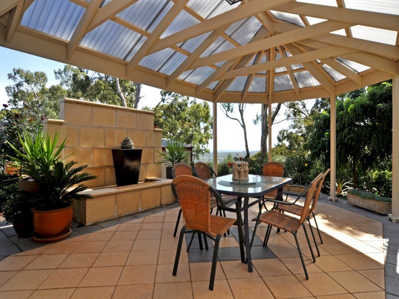 3 Charlson Rise, Happy Valley SA 5159