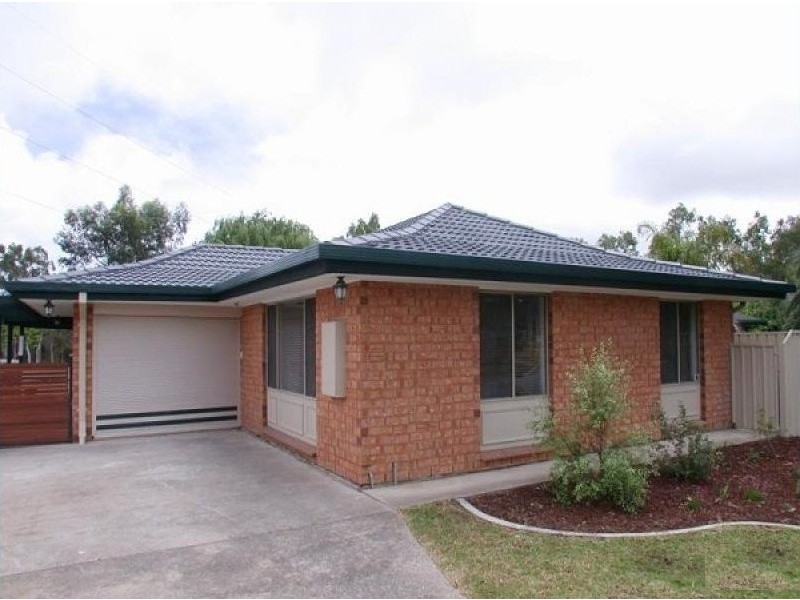 11 Santana Court, Aberfoyle Park SA 5159