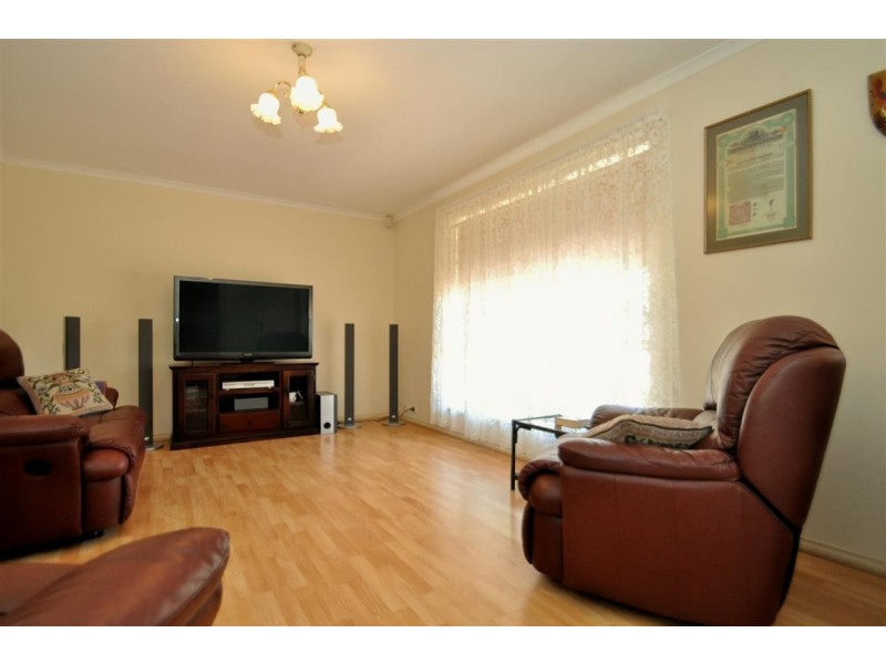 2 Epsilon Close, Woodcroft SA 5162