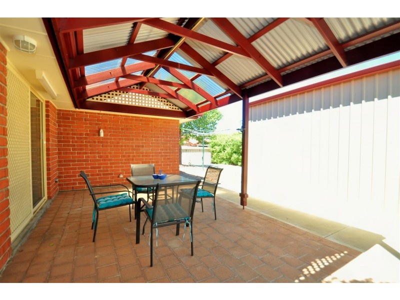 2 Epsilon Close, Woodcroft SA 5162