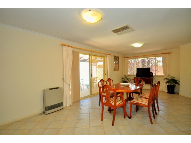 2 Epsilon Close, Woodcroft SA 5162