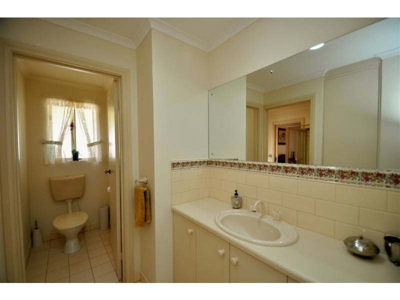 2 Epsilon Close, Woodcroft SA 5162