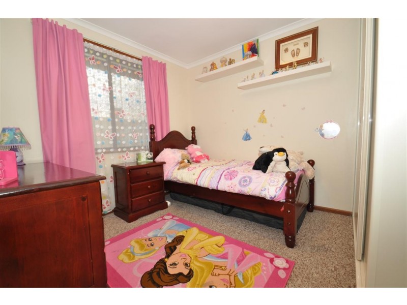 23 Sherebrooke Boulevard, Woodcroft SA 5162