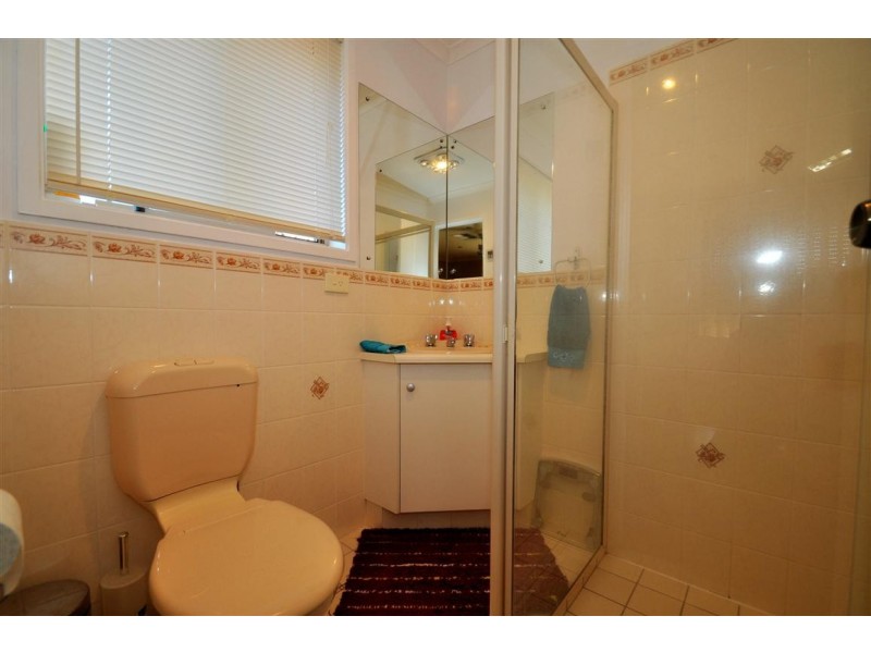 2 Mawson Circuit, Woodcroft SA 5162