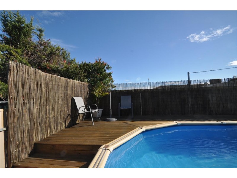 2 Mawson Circuit, Woodcroft SA 5162