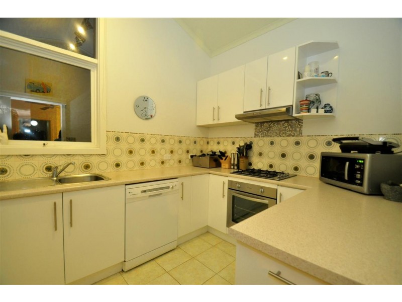 11 Ginkgo Street, Hallett Cove SA 5158