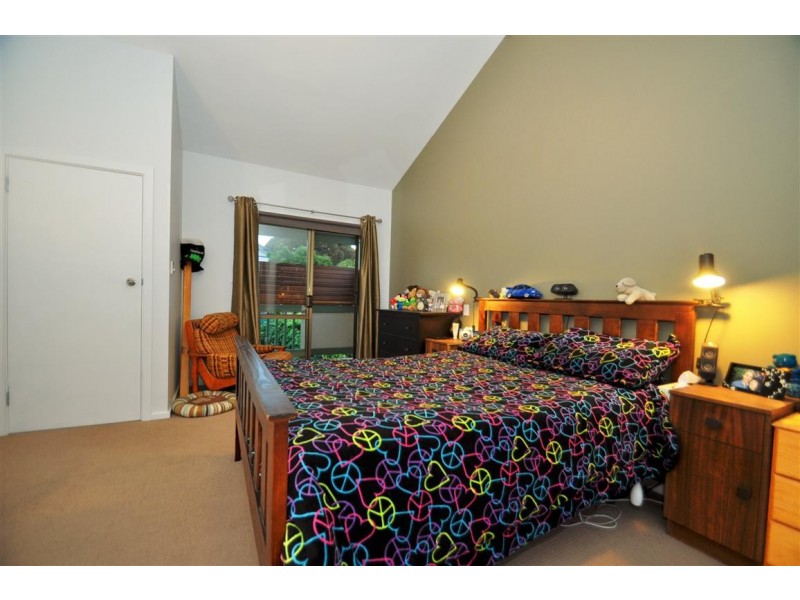 11 Ginkgo Street, Hallett Cove SA 5158