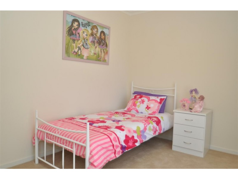 22 Booth Avenue, Morphett Vale SA 5162