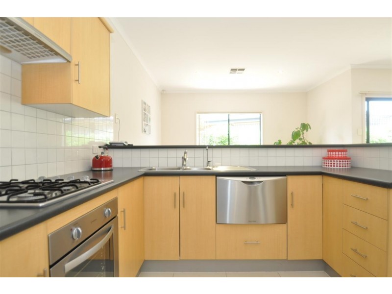 11 Benny Crescent, South Brighton SA 5048