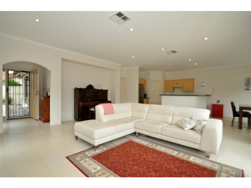 11 Benny Crescent, South Brighton SA 5048