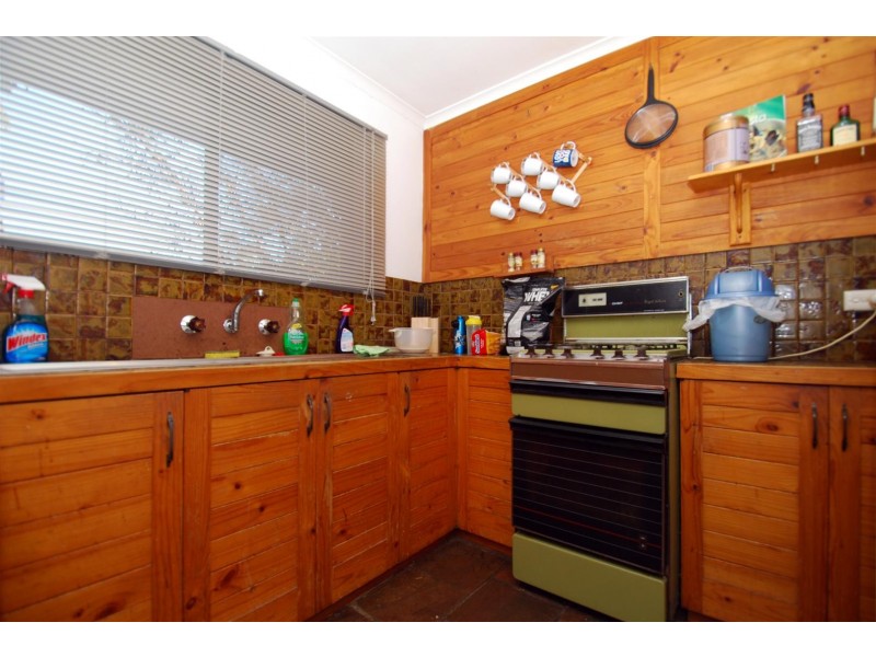 4 Booth Street, Happy Valley SA 5159