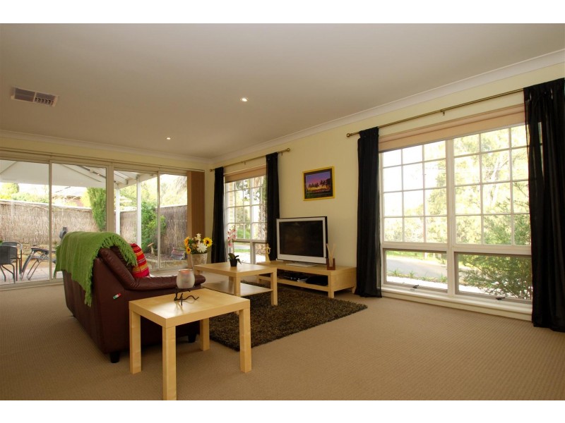 28 Ernest Crescent, Happy Valley SA 5159