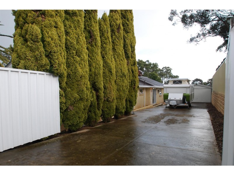 28 Ernest Crescent, Happy Valley SA 5159