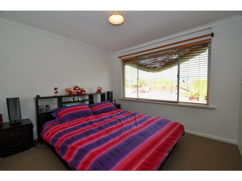 15 Tennessee Drive, Happy Valley SA 5159