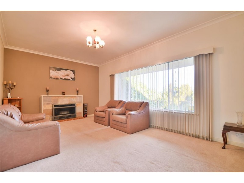 6 Waterview Crescent, O’halloran Hill SA 5158