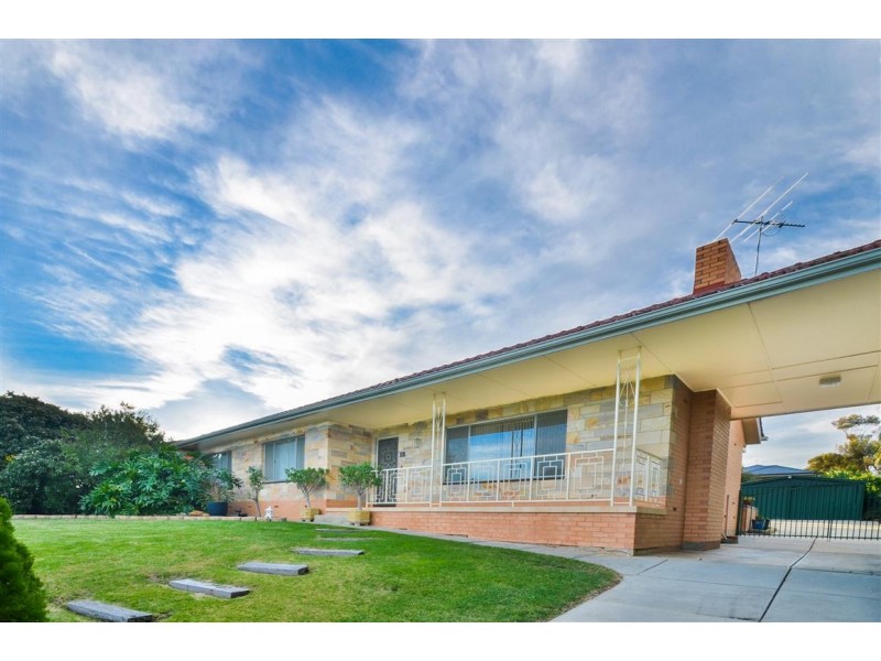 6 Waterview Crescent, O’halloran Hill SA 5158