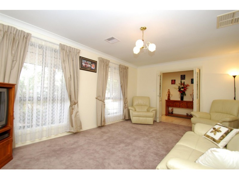 7 Greensborough Court, Onkaparinga Hills SA 5163