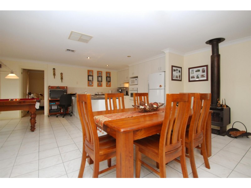 7 Greensborough Court, Onkaparinga Hills SA 5163
