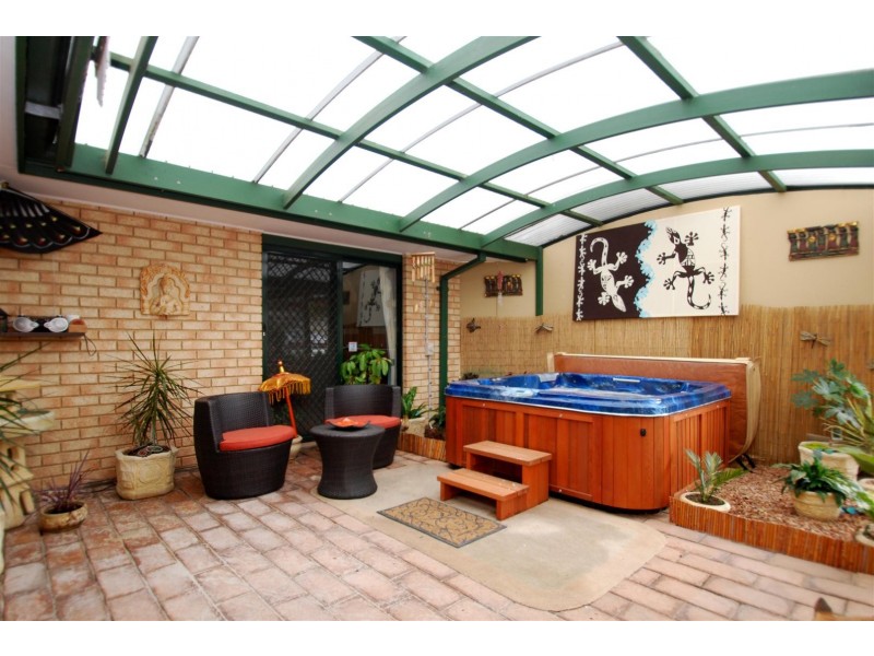 7 Greensborough Court, Onkaparinga Hills SA 5163