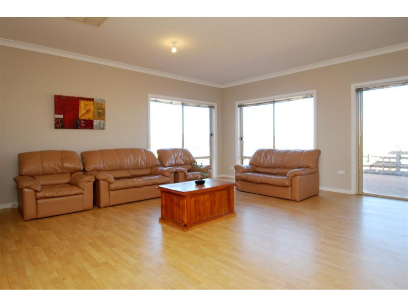 1 Locomotive Drive, Sheidow Park SA 5158